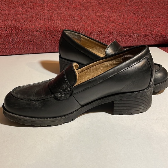 Eastland Shoes Black Faux Leather Office Professional Uniform Loafers Chunky Heel Poshmark